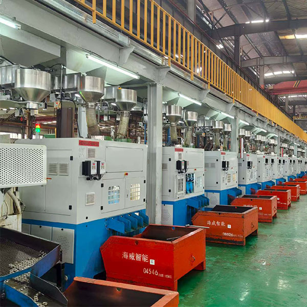 Tendances de l’automatisation dans la fabrication de fixations en 2026